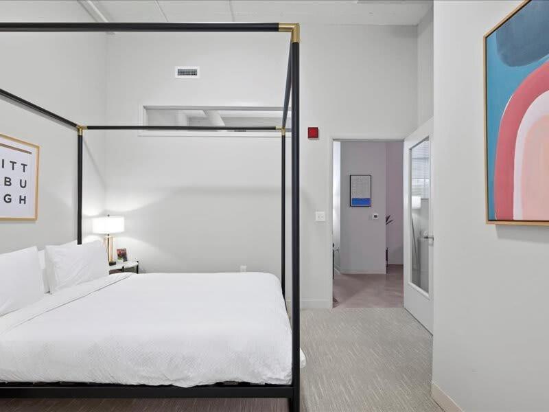 Cozysuites Roomy 1Br, Downtown Pittsburgh Exterior photo